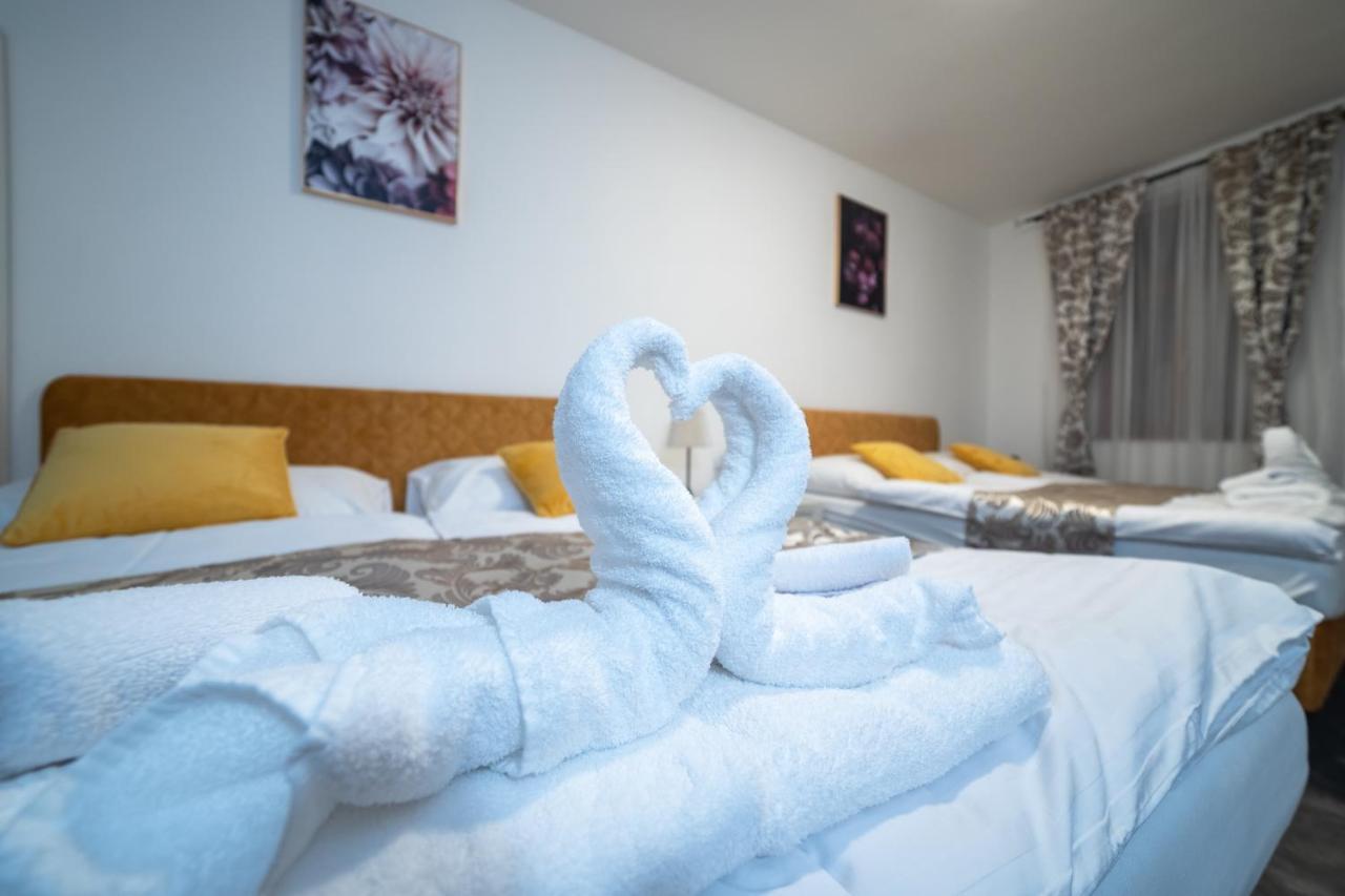 Penzion Deloris Trencin Bagian luar foto