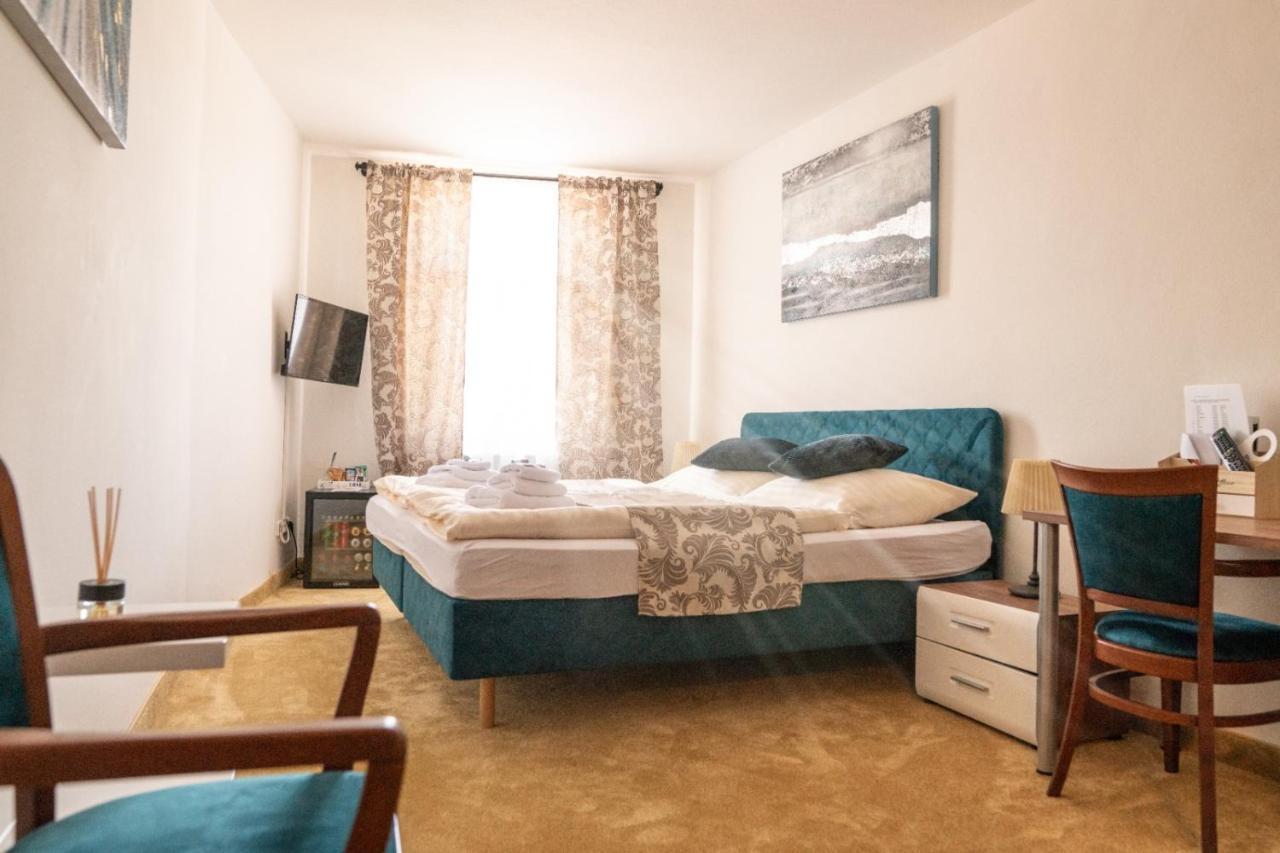 Penzion Deloris Trencin Bagian luar foto